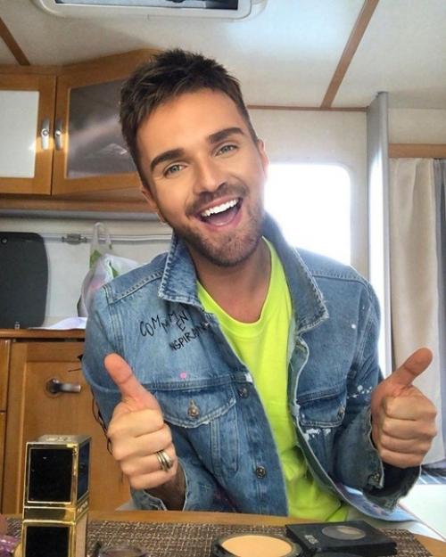 Александр Панайотов доказательство того, что и мужчины с годами становятся только красивее и мужественнее. 03