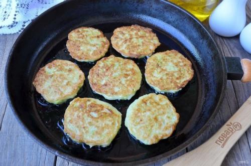 Быстрые оладьи из кабачков. 07 Быстрые оладьи из кабачков. 07