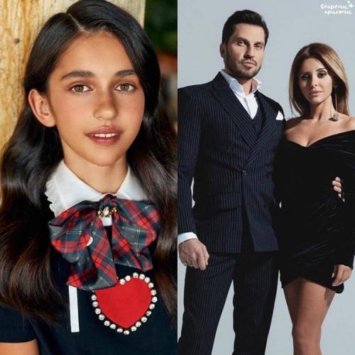 Александр ревва и его три девочки. 01