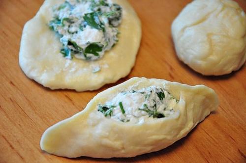 Погача (восточные пирожки) с сыром Фета. 06 Погача (восточные пирожки) с сыром Фета. 06