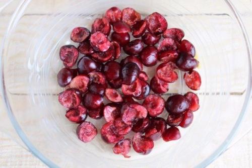 Шоколадный клафути с черешней. 04 Шоколадный клафути с черешней. 04