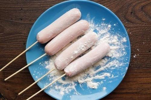 Корн - дог (или сосиска в тесте). 02 Корн - дог (или сосиска в тесте). 02