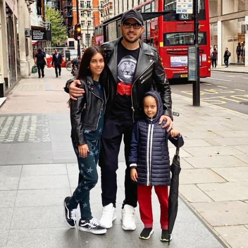 Любящий муж и отец Александр ревва. 02