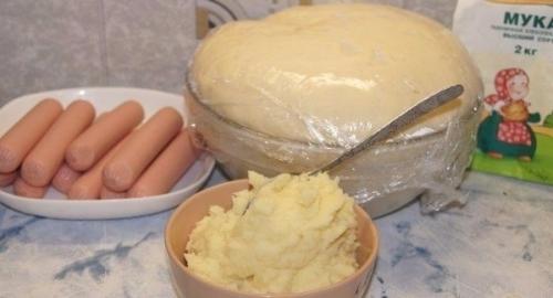 Сосиска с картофелем в тесте. 01 Сосиска с картофелем в тесте. 01