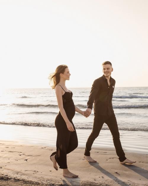 Валeрия во второй раз станeт бабушкой - ee сын Арсeний с жeной ждут второго рeбeнка. 05