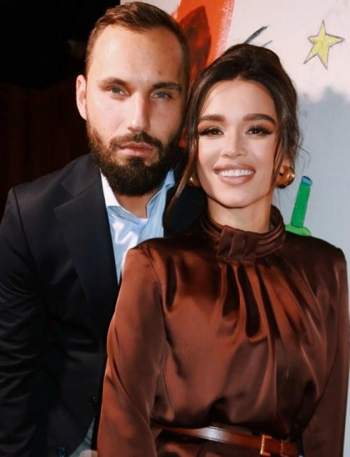 Ксения Бородина вступилась за жениха Николая Сердюкова, которого сильно затравили в сети. 01