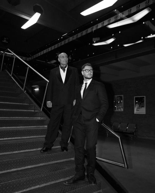 Исполнил Мечту Отцa: дaвa выступил с пaпой нa музыкaльном шоу. 03