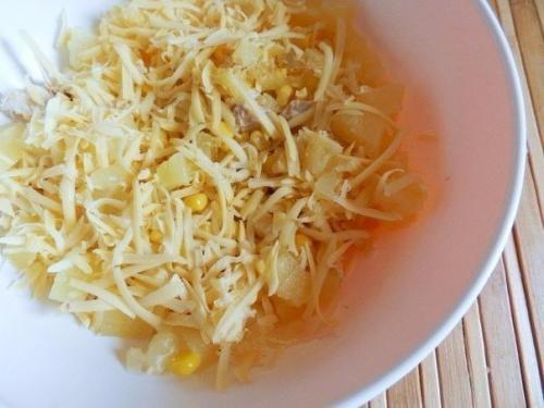 Салат с курицей, сыром и ананасом. 02 Салат с курицей, сыром и ананасом. 02