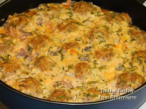 Ёжики в сметанном соусе. Ёжики в сметанном соусе.