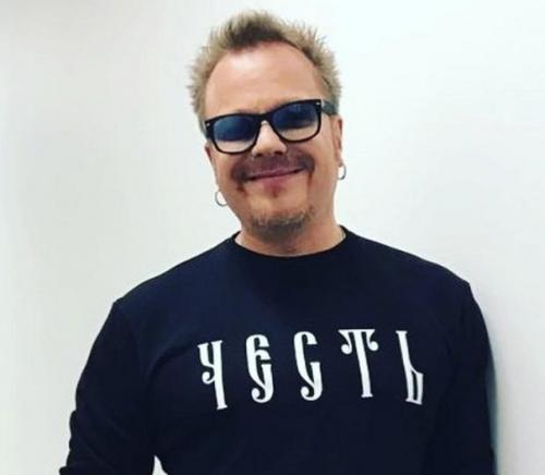 Владимир Пресняков подарок жене на распродаже купил. 02