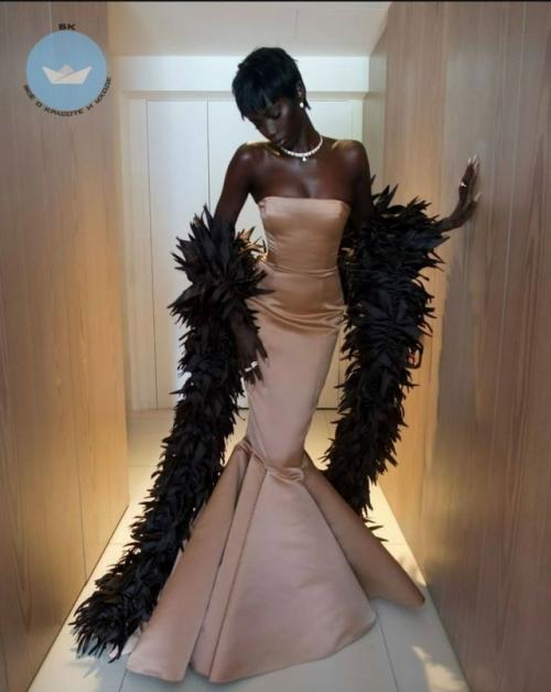 Живая кукла Анок яй стала главной моделью 2025 года по решению британского совета моды.

