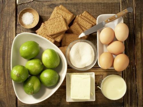 Торт - безе с лаймовым кремом. 01 Торт - безе с лаймовым кремом. 01