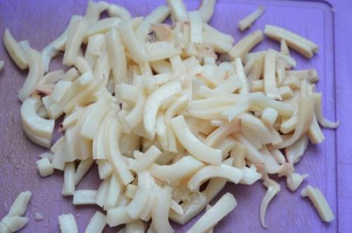 Салат с кальмарами, крабовыми палочками и кукурузой от Наташи чагай. 03 Салат с кальмарами, крабовыми палочками и кукурузой от Наташи чагай. 03