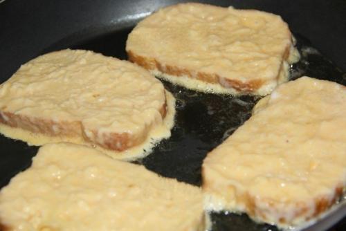 Сырные гренки.  Ингредиенты: 04