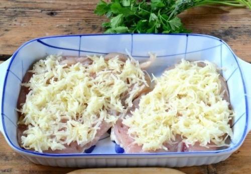 Куриная грудка в шубке под сыром. 02