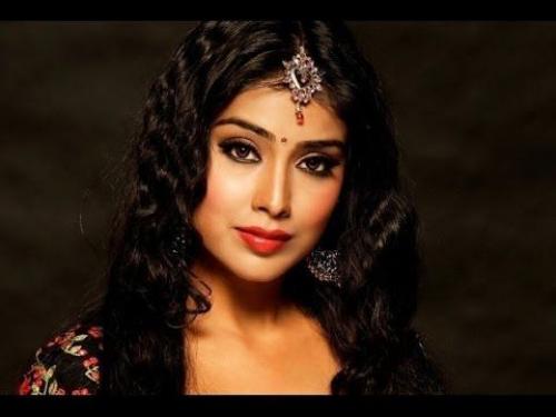 Красота волос по-арабски. Красота волос по-арабски.