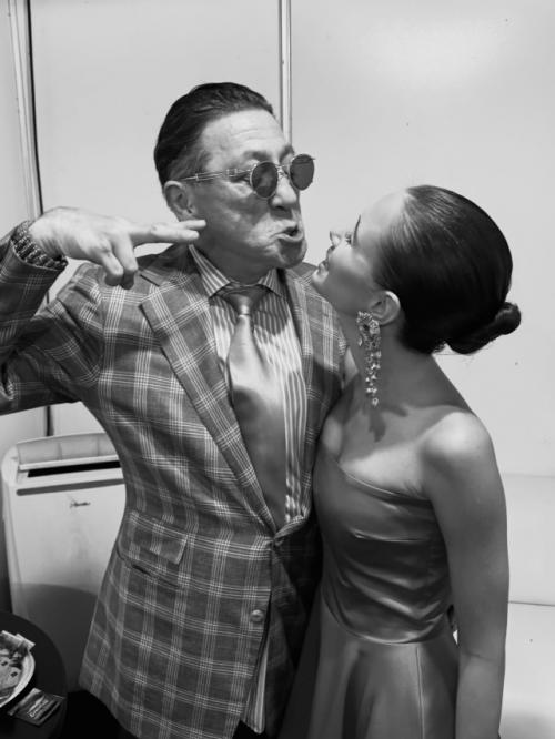 Григорий Лепс после расставания с авророй не спешит искать новые отношения. 

