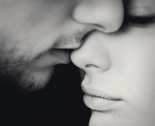 В том случае, если хочешь понять жизнь, то перестань верить тому, что говорят и пишут, а наблюдай и чувствуй. 01