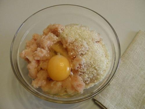 Тефтели под сметанным соусом. 01