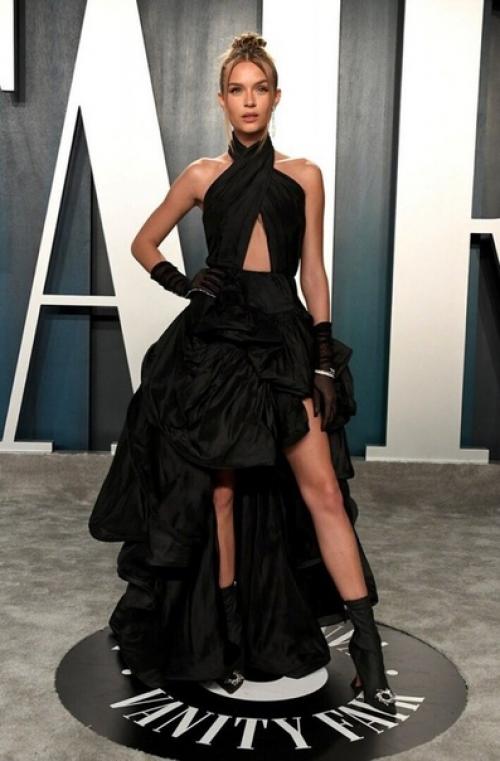 Ангелы Victorias Secret в этих платьях просто великолепны. 05