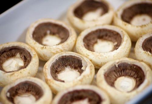 Шампиньоны с курицей и сыром. 01 Шампиньоны с курицей и сыром. 01