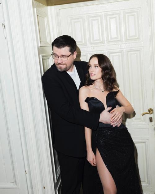 Немного романтики от молодоженов Гарика харламова и Екатерины Ковальчук. 01