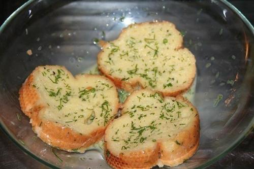 Гренки с помидорами и сыром к завтраку. 02