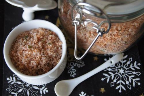 Адыгейская соль - любимый продукт кавказских долгожителей. Адыгейская соль - любимый продукт кавказских долгожителей.