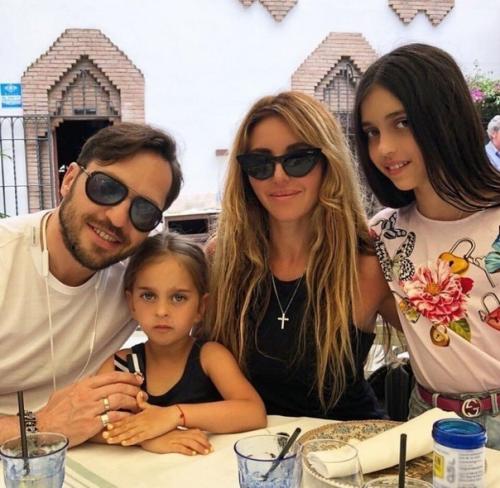 Семья Александра реввы дружна. 01