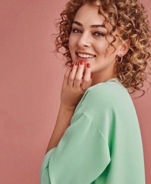 Актриса Aглaя Тapacoвa в 5 лeт/ в 24 гoдa. 01