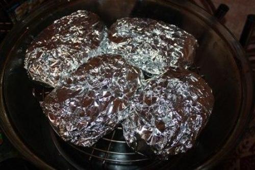 Мясо в фольге с грибами и помидорами. 04 Мясо в фольге с грибами и помидорами. 04