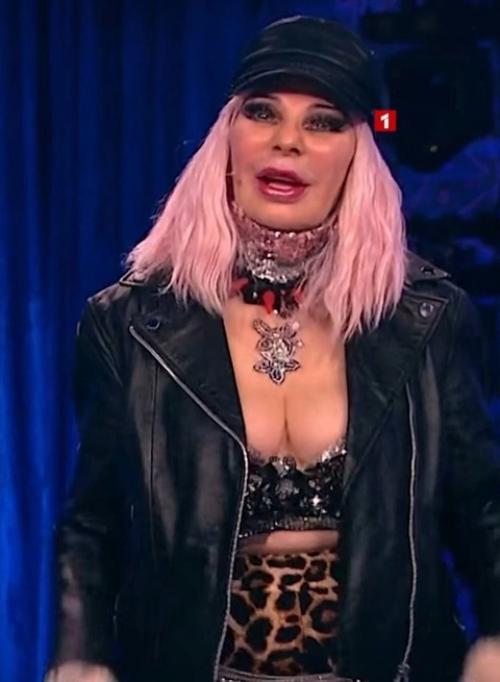 Неузнаваемая Жанна агузарова впервые за долгое время появилась на телевидении. 01