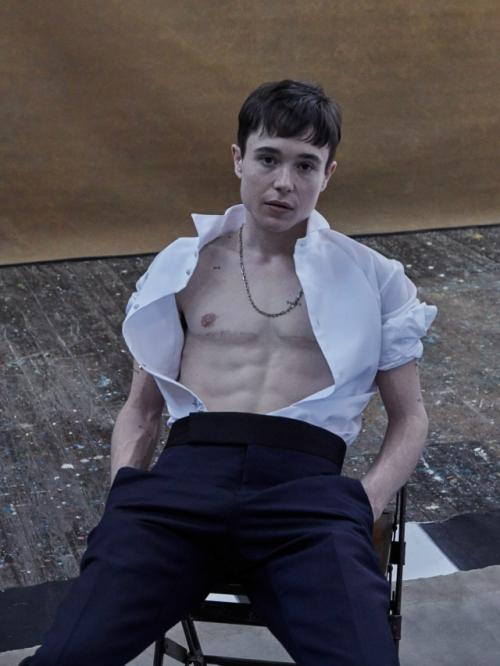 Актриса Эллен Пейдж, которая из девушки превратилась в парня, рассказала, что сменить пол её убедили голоса в голове. 01