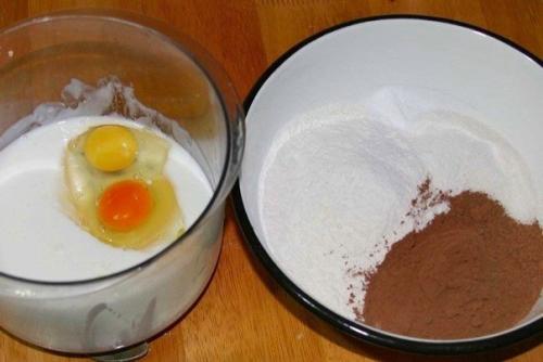 Маффины шоколадные. Ингредиенты: 01 Маффины шоколадные. Ингредиенты: 01