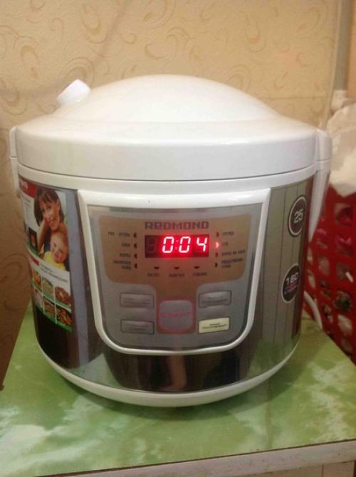 Борщ в мультиварке на 3 литра (очень вкусный получился). 01