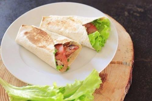 На заметку. Цезарь - ролл.