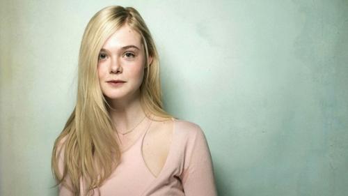 Актриса эль фаннинг поделилась историей о том, как она потеряла роль в крупном проекте из-за недостатка подписчиков в социальных сетях. 01