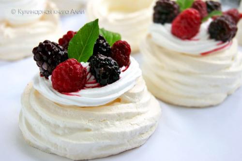 Меренги с ягодами. 07 Меренги с ягодами. 07