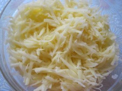 Курица запеченная под тертым картофелем. 04