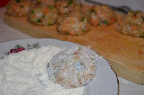 Котлеты из куриного фарша и кабачков. 05 Котлеты из куриного фарша и кабачков. 05