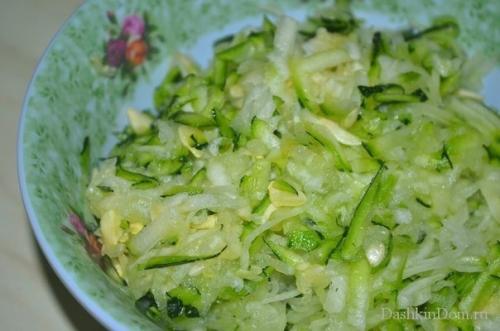 Кабачковые оладьи.  Оладушки кто же их не любит? 01