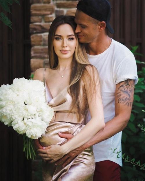 Одна из самых красивых пар! 01