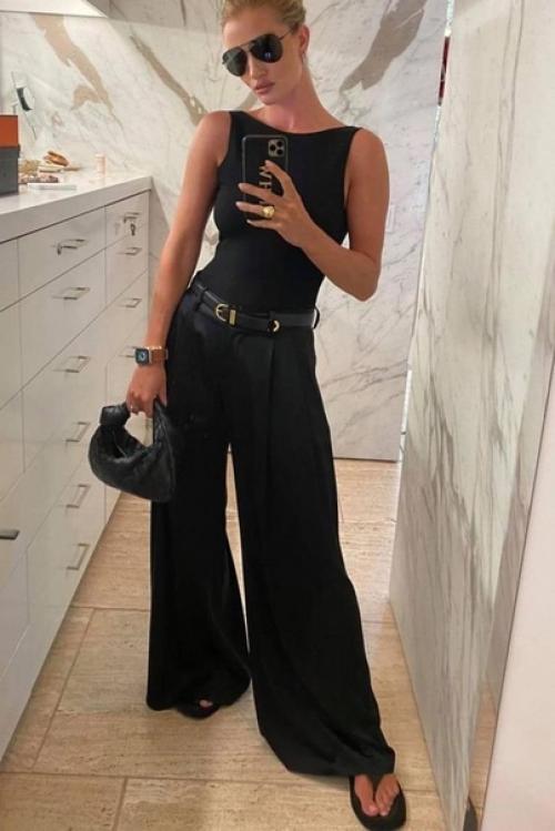 Многие современные дизайнеры одежды сделали в этом году ставку на базовый гардероб и, безупречный по всем критериям, стиль минимализм. 04