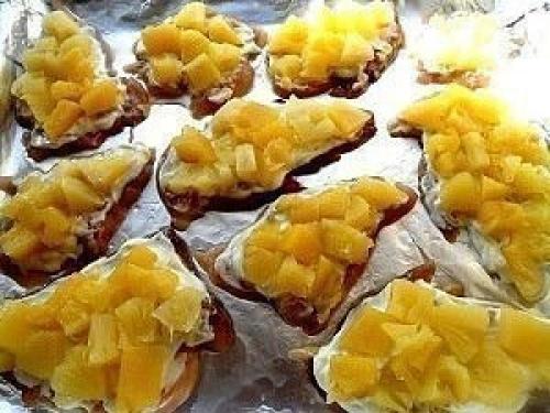 Курица, запеченная с ананасами и сыром. 02