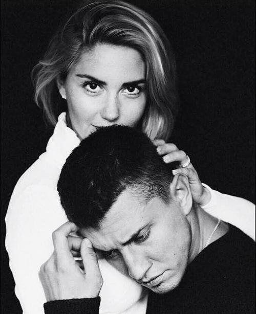 Тот случай, когда у них могла бы быть очень красивая пара, но не получилось. 05