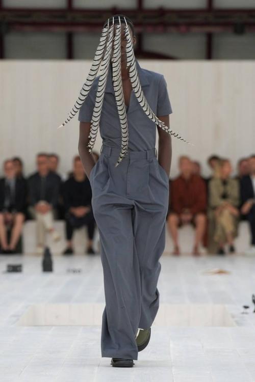 Какая красивая коллекция Джонатана андерсона для мужского Loewe. 05