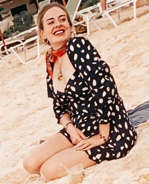 Как сейчас выглядит Адель! 07