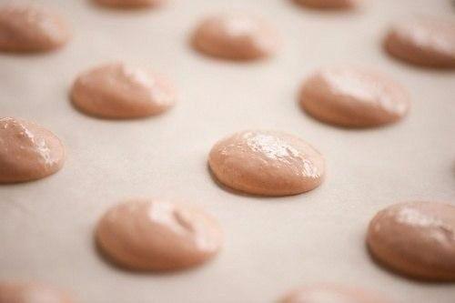 Макаруны.  Макаруны или макаронс - изумительно вкусные маленькие французские пирожные и высший пилотаж кондитерского мастерства. 06 Макаруны.  Макаруны или макаронс - изумительно вкусные маленькие французские пирожные и высший пилотаж кондитерского мастерства. 06