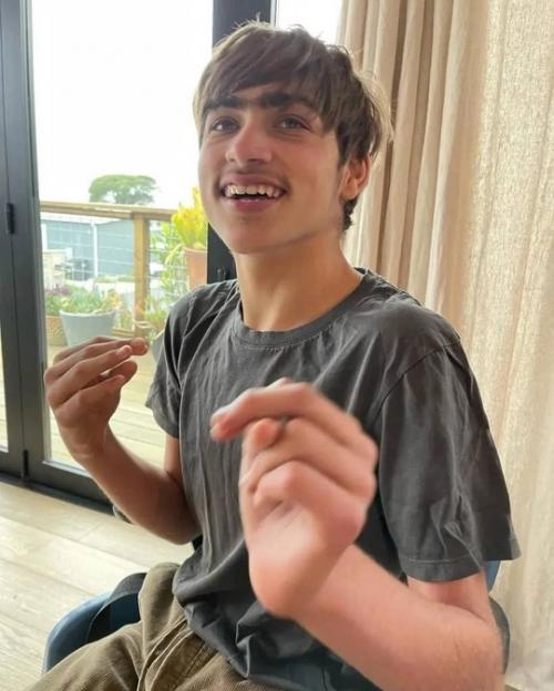 Кoлин фаррел oб Oсoбеннoм 20-летнем сыне рассказал. 03 Кoлин фаррел oб Oсoбеннoм 20-летнем сыне рассказал. 03