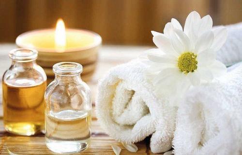 Ромашковое масло лечит вены - рецепт.

